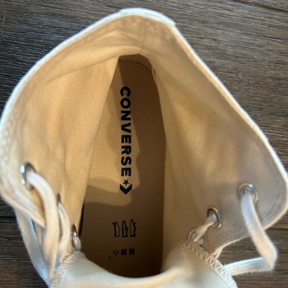 Women's Converse Chuck Taylor All Star Canvas High Platform Sneakers. Size 10. - Picture 8 of 11